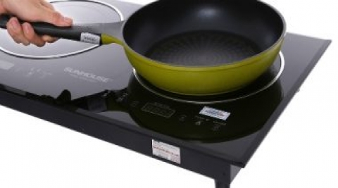Bếp điện từ dùng nồi gì?
